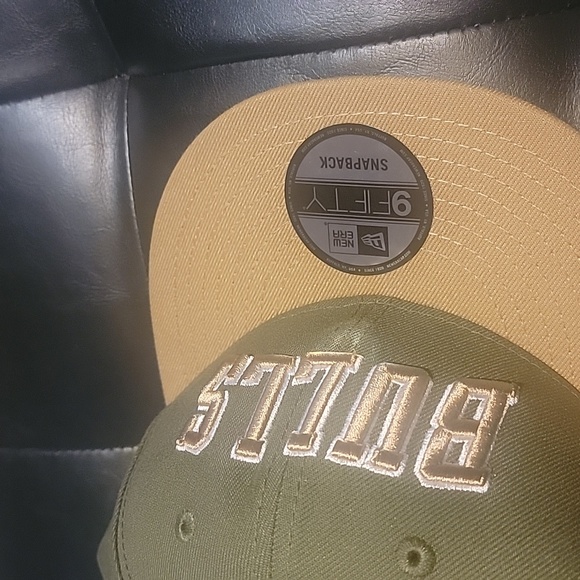 Nike New Err 950 Unisex Hat, Size Adjustable, colors Forest Green and Tan - Picture 3 of 7